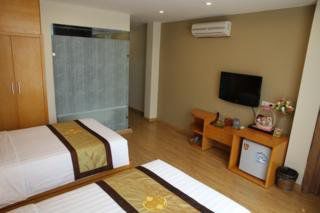 Royal Palace 3*